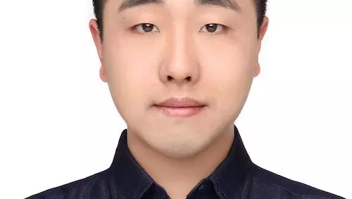 Photo of phd student junhao huang