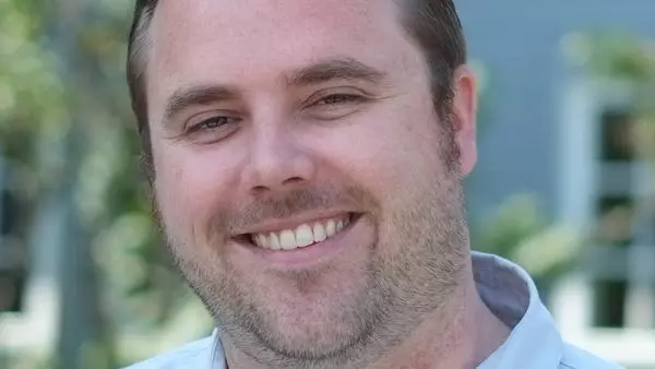 photo of Dr Brent Melt