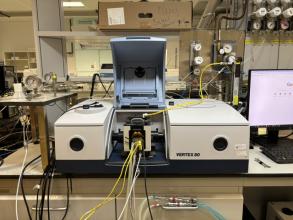 bruker vertex 80 image
